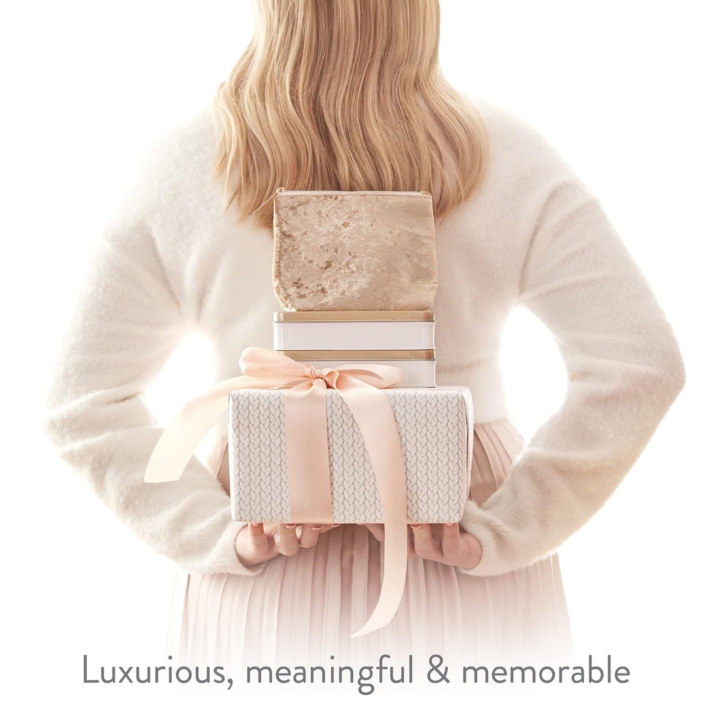 Thymes Travel Set and Beauty Bag - Contains Body Wash, Body Lotion & Hand Cream - Lavender