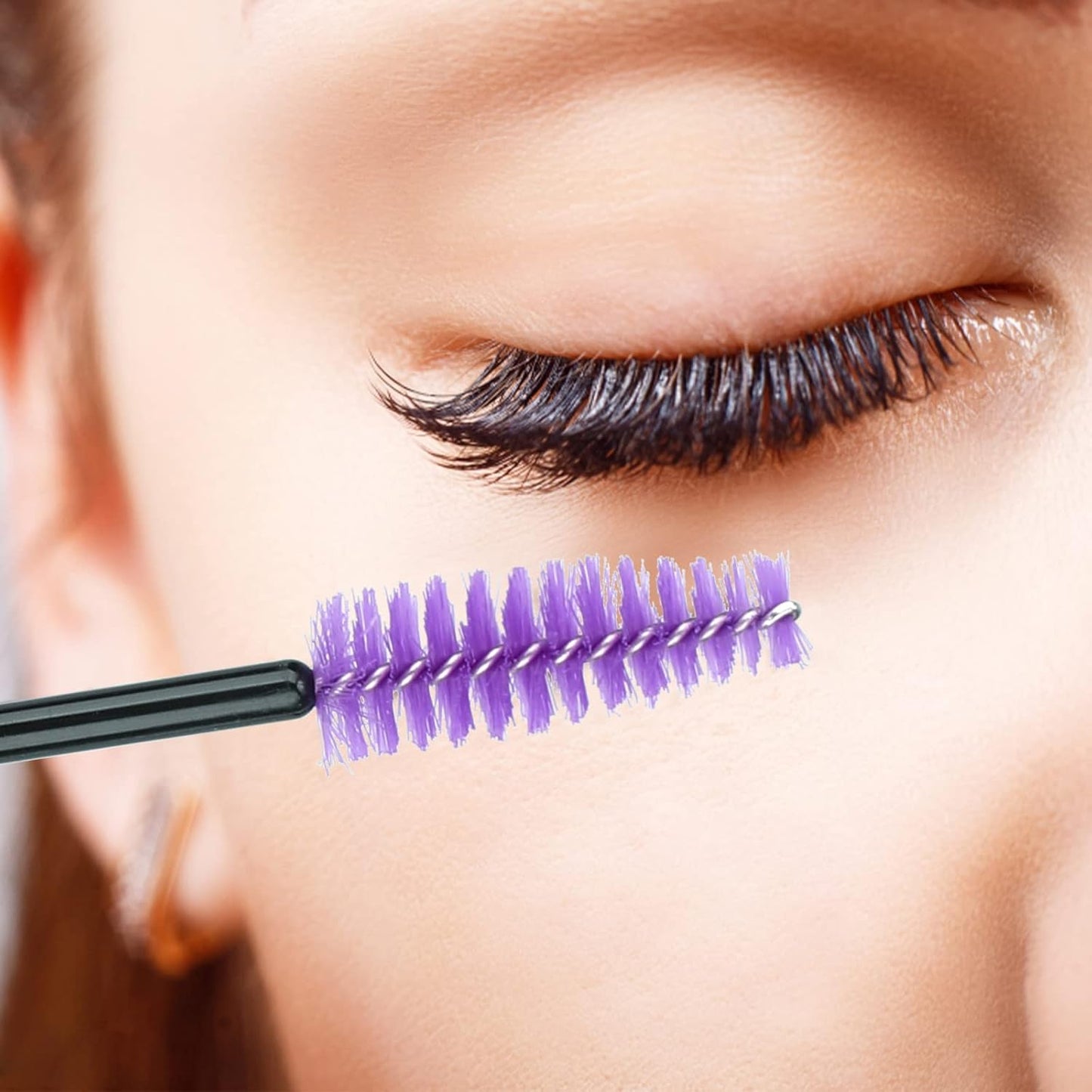 G2PLUS 100PCS Disposable Eyelash Brushes, Adjustable Mascara Wands Makeup Applicator, Lash Spoolies Brushes for Eyelash Extensions and Eyebrows (Purple)