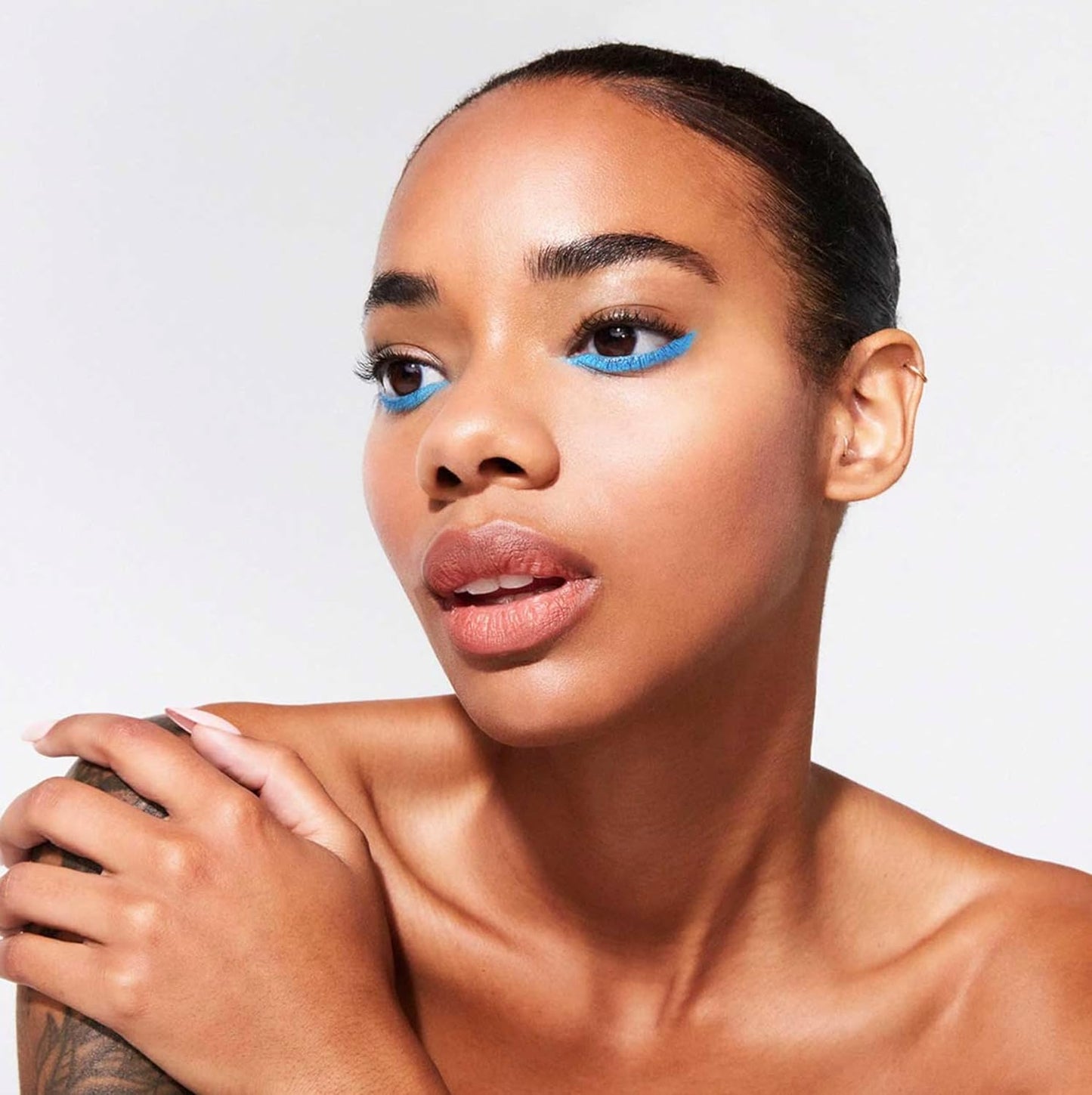 Jillian Dempsey Khol Eyeliner: Clean, Waterproof Eyeliner Pencil with Built-In Smudger for Effortless Blending – Rich Pigment, Cruelty-Free, Chimpy Blue