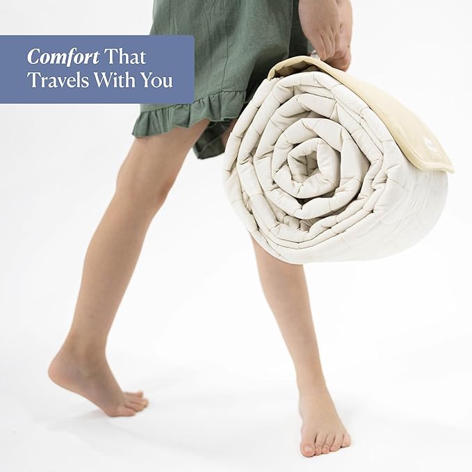 Toddlekind Premium Indoor/Outdoor Playmat & Picnic Blanket – Organic Quilted Cotton, Water-Resistant, Anti-Slip, Reversible Design, Spacious Play Mat for 6 People, Easy Roll-Up w/Carry Handle, Tofu