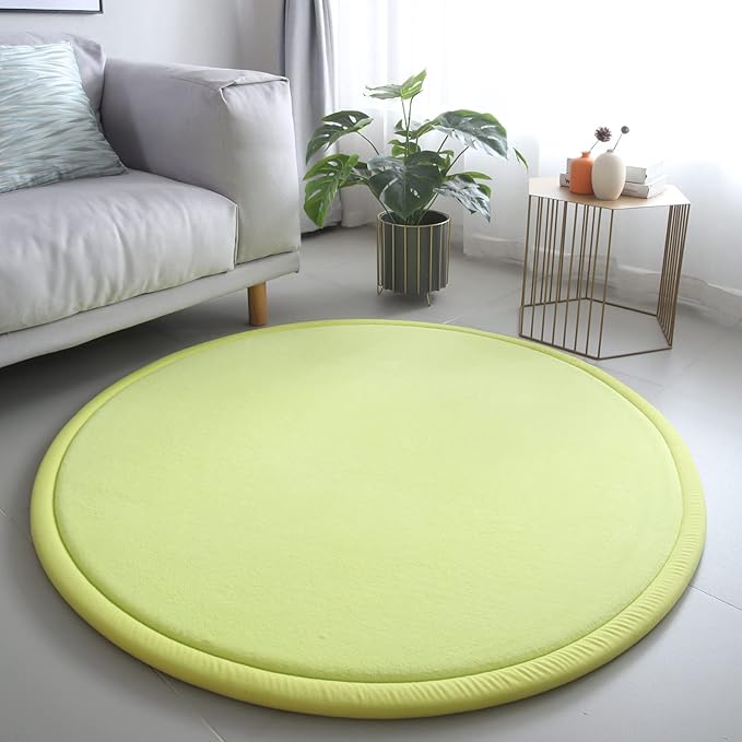 Loartee Thick Kids Round Rug - Coral Velvet Area Rugs, Memory Foam Circular Carpet for Nursery Playroom Home Decor Dormitory, Diameter 71 inch, Apple Green