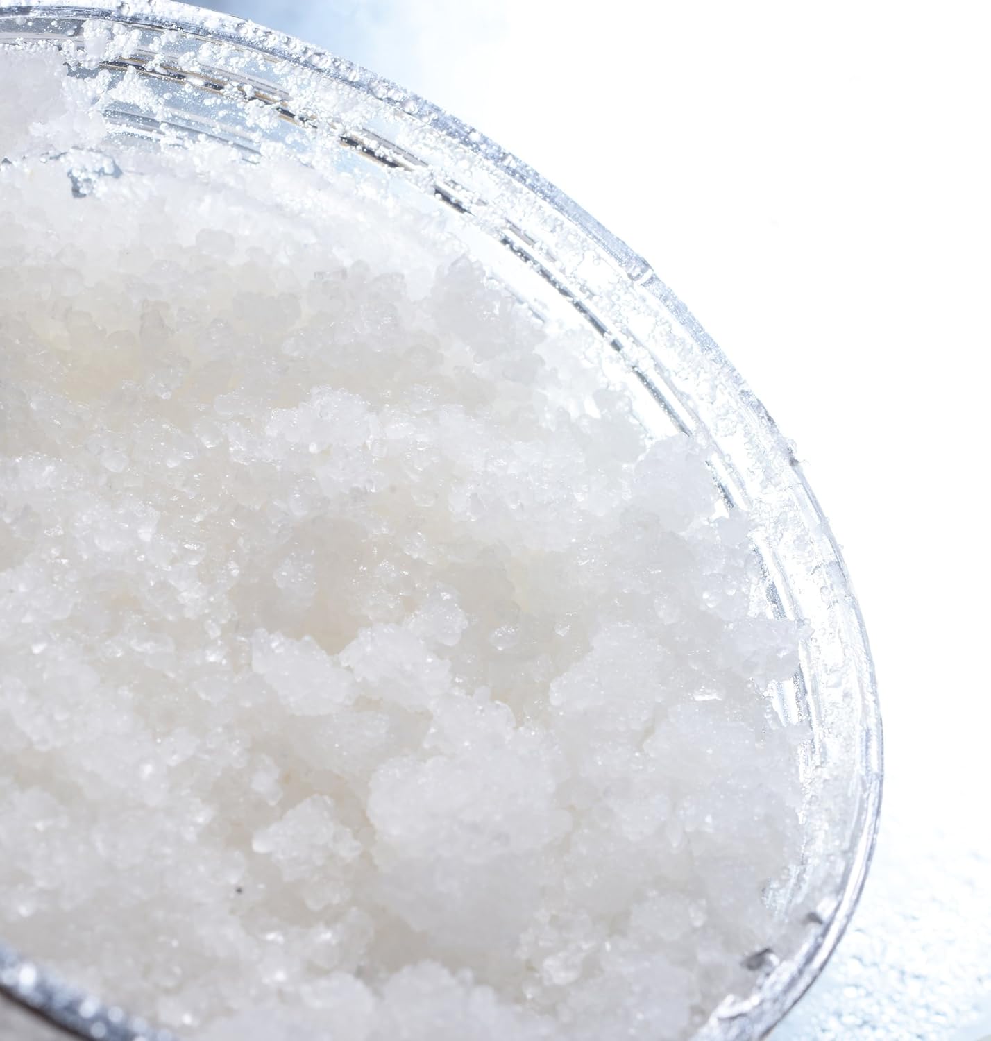 Vivo Per Lei Dead Sea Salt Scrub - Body Exfoliating Scrub with Dead Sea Minerals - For Hands, Feet & Body - Pack of 2