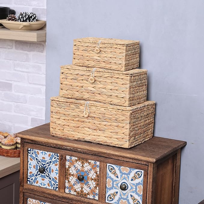 Set of 3 Wicker Storage Baskets with Lid, Large Rectangular Rattan Basket Decorative Boxes, Natural Water Hyacinth Wicker Basket for Shelf Organizer, Nursery Room